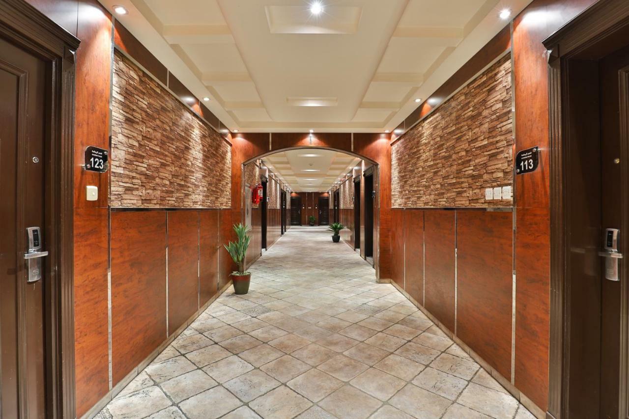 قصر اليمامة للاجنحة الفندقية-فرع السلام Riyadh Exterior photo