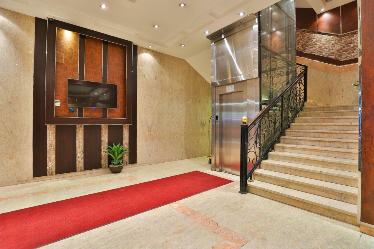 قصر اليمامة للاجنحة الفندقية-فرع السلام Riyadh Exterior photo
